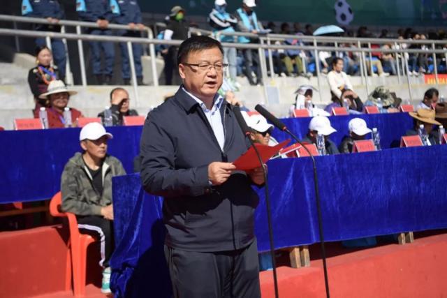 宫鲁鸣的反思：张子宇受质疑时李月汝的价值凸显